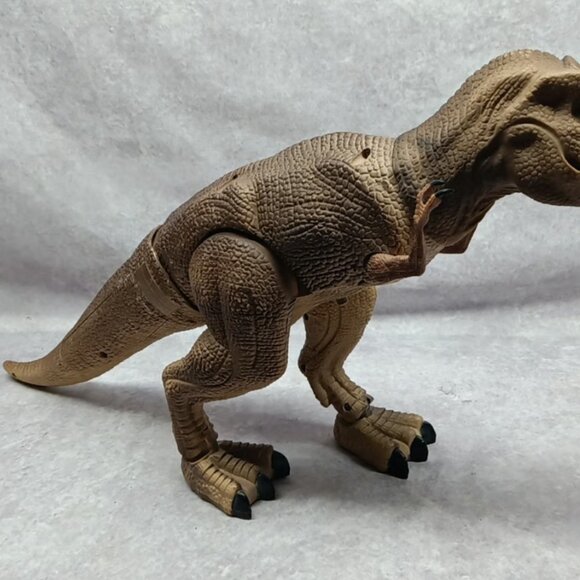 Jurassic World Camp Cretaceous Roaring Tyrannosaurus Rex Jurassic Park 20” B129 - Picture 6 of 7